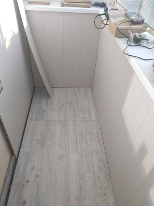 Наш балкон после ремонта. 04