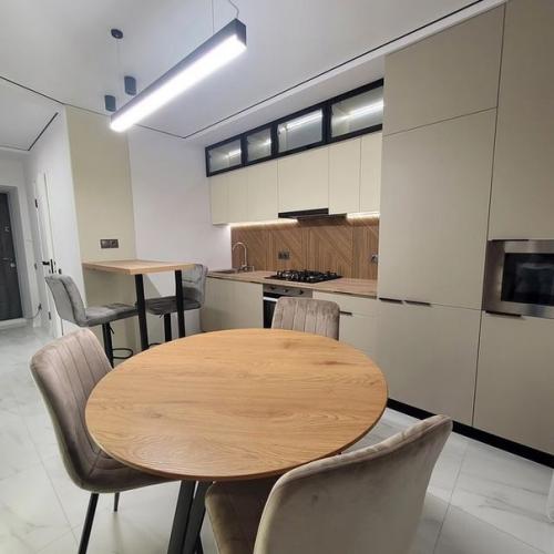 После проведения полного капитального ремонта, площадь в 50 кв. 01