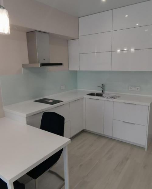 Моя квартира студия, сразу после ремонта, скоро будем заселяться. 08