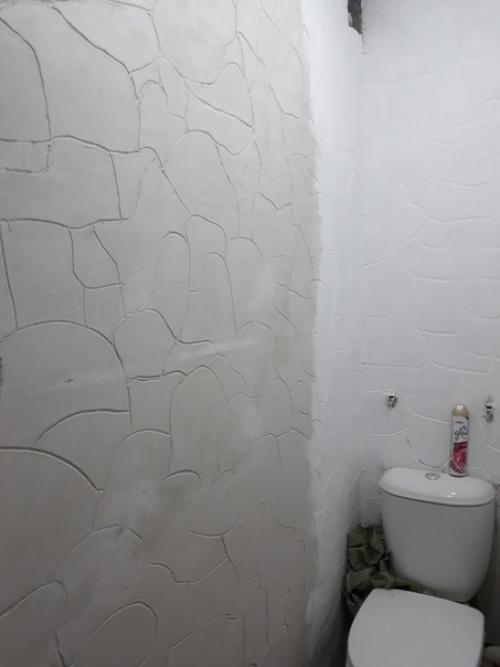 Самый бюджетный ремонт в туалетной комнате.
