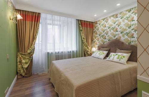 Сделали ремонт в спальне. 03