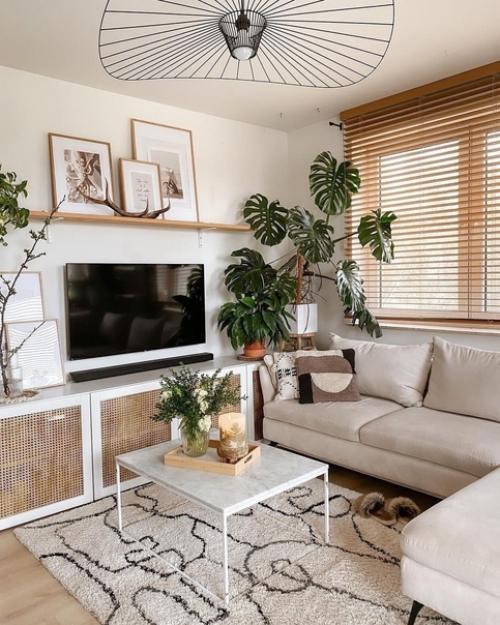 Очень светлая, нежная и уютная квартира. 02