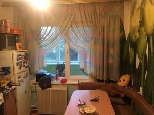 Закончили ремонт и даже как то не вериться, что кухня раньше выглядела совершенно иначе. 01