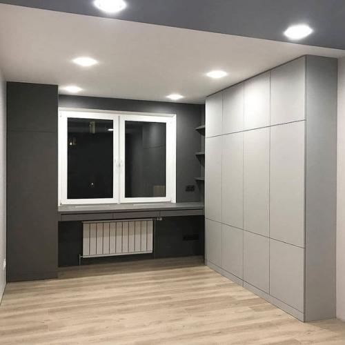 Показываю комнату к ремонту которой мы подошли практично. 01