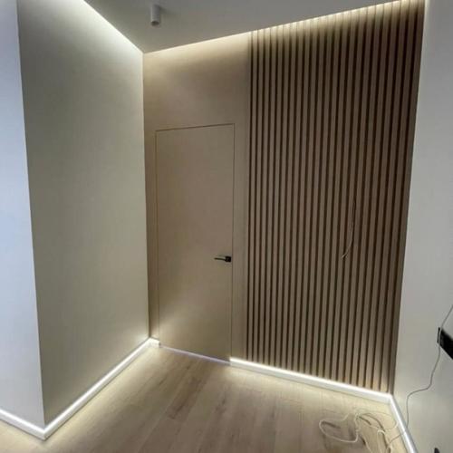 Хочу показать штуку, которую мы применили у нас в квартире. 01