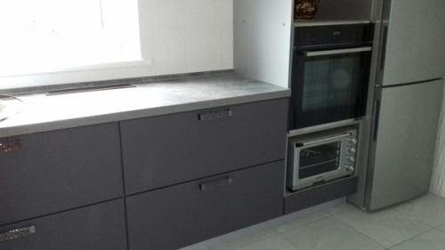 Большая кухня.  Мечта сбылась вот мы только думаем делать ли барную стойку или просто стол? 02