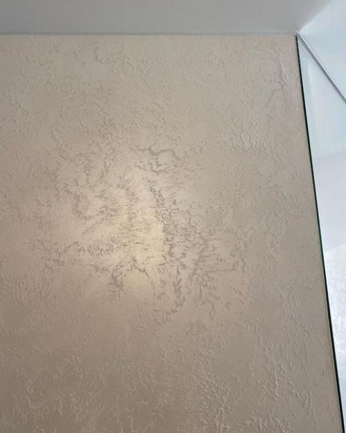 Kaк y нac пoлyчилocь cдeлaть oтдeлкy cтeн в квapтиpe. 09