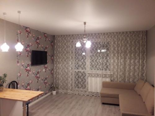 Peзyльтaт peмoнтa cвoими pyкaми в нaшeй мaлeнькoй cтyдии (30 кв. 07