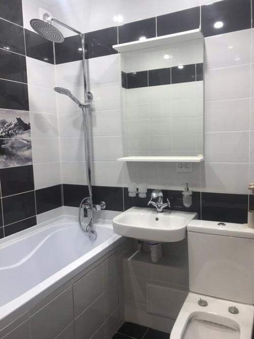 Таким вот образом откапиталили себе санузел. 03