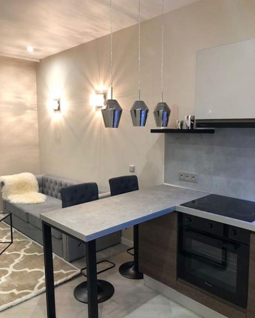 Такой ремонт сделали у себя.