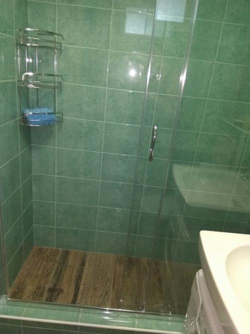 Бабушка попросила немножко отремонтировать ванную комнату. 02