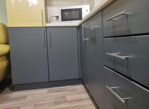 Решили перекрасить нижние фасады. 04