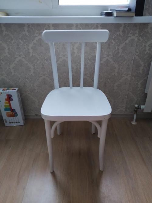 Моё самое любимое хобби, давать вторую жизнь старой мебели. 04