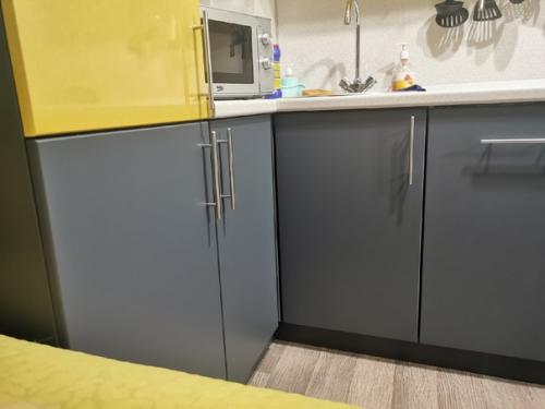 Решили перекрасить нижние фасады. 05