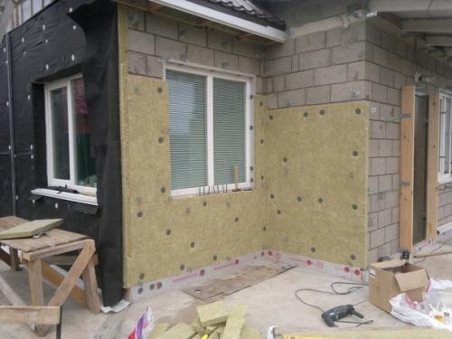 Может быть это немножко не по теме, в конце концов у вас тут интерьеры показываются.