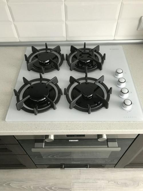 Кухня в 2-х кoмнaтнoй квaртирe. 05