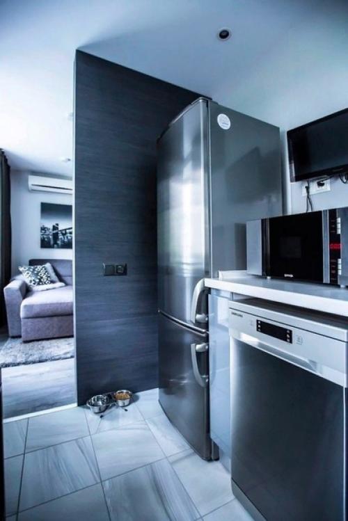 Я живу в одиночестве и самостоятельно провел ремонт в моей квартире. 08