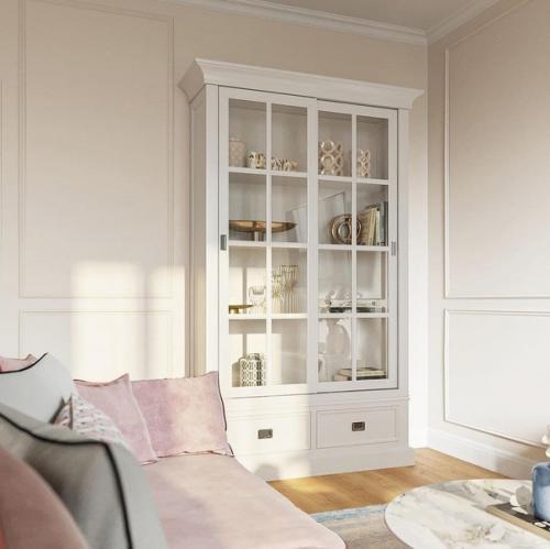 В гостиной просторной и уютной цветовая палитра сочетается с изысканными деталями. 05