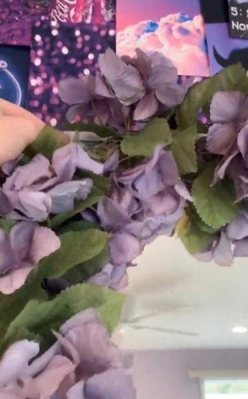 Недавно пришла идея украсить зеркало, а то как то печально оно выглядело. 03