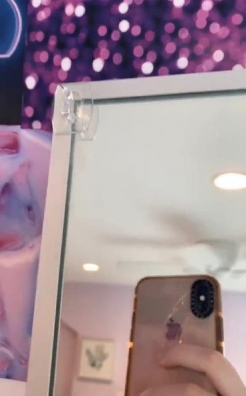 Недавно пришла идея украсить зеркало, а то как то печально оно выглядело. 02