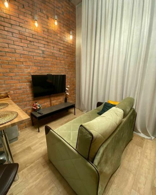 Это наша скромная студия. 05