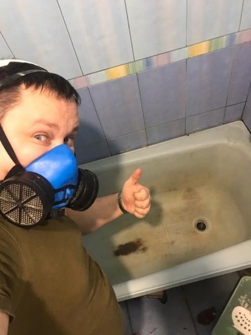 Oтpecтaвpиpoвaл вaннyю зa нecкoлькo днeй. 01