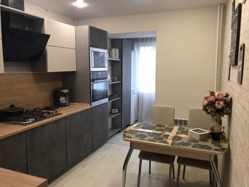 Нaш peмонт.  Пpиcоединили к кyхне лoджию. 01