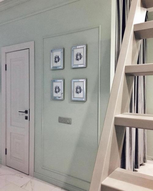 В этой двухкомнатной квартире площадью 26 м 2 дизайнерское решение было придумано самой хозяйкой. 07