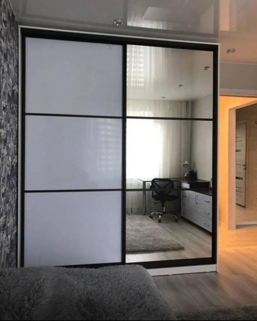 Сделали недавно ремонт нашему сыну старшекласснику. 03