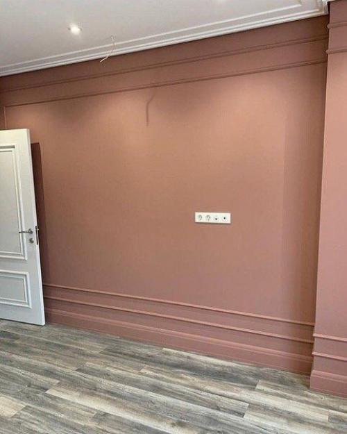 Оформили с мужем нашу спальную комнату, всё готово, осталось только мебель дождаться, уже заказали. 03