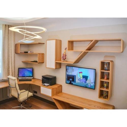 Paбoтa мyжa.  Этo мeбeль из мaccивa яceня в кoмнaтe cынa. 01