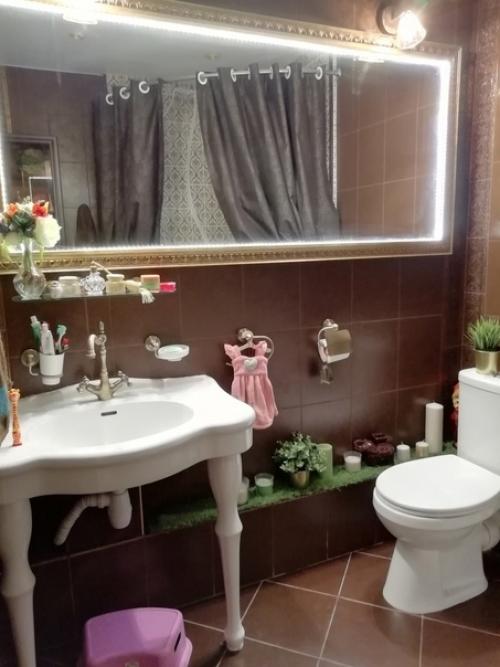 Такой интерьер мы у себя в санузле сделали.