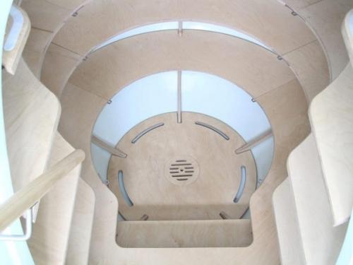 Современные погреба - это прекрасное решение для тех, кто хочет сохранить свои запасы продуктов и вин на долгое время. 03