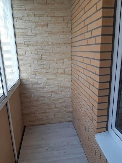 Поработал над своим балконом. 04