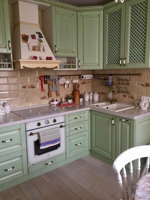 Моя кухня.  Прованс в чистом виде) место для уединения и отдыха, если кухня может быть такой.