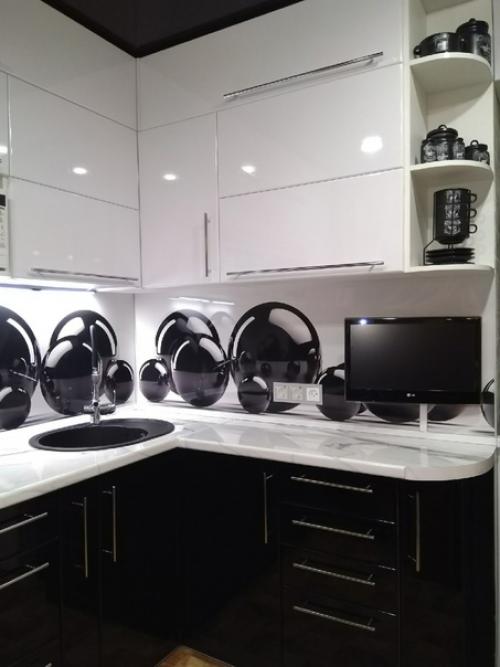 Преобразование жилого пространства всегда интересный эксперимент, особенно если речь о квартире в хрущевке. 03