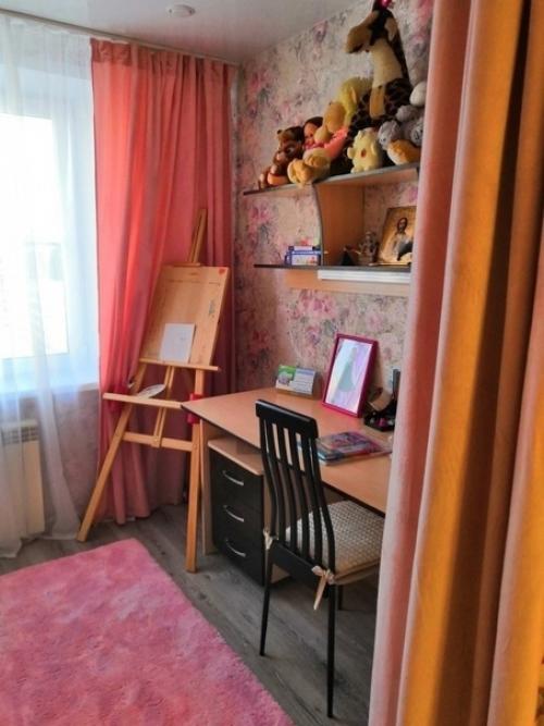 Мы заботились о том, чтобы наша дочь имела свою собственную комнату. 04