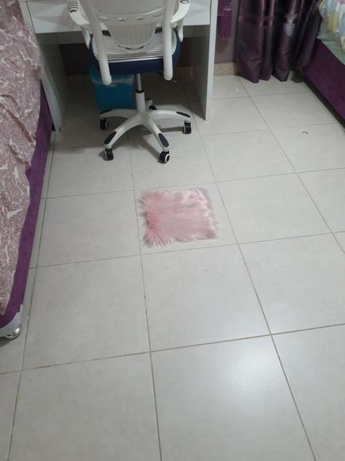 Видимо я чего то не знал, заказывая данный коврик из интернета. 01