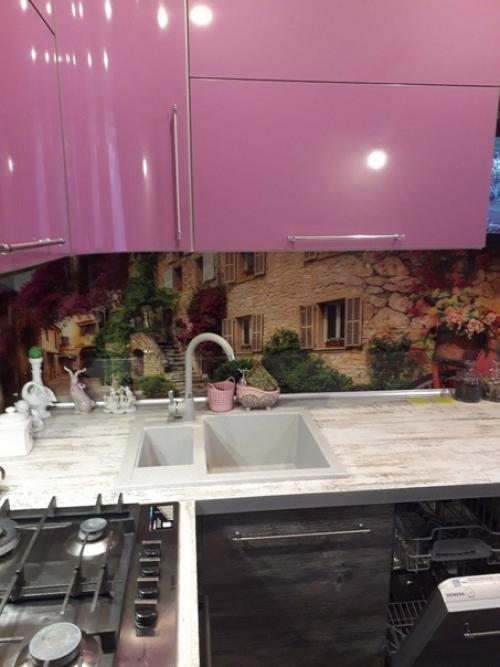 Пусть говорят, что щас фартуки с пейзажами не в моде, а мне нравиться. 01