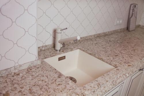 Скажем так, это был первый опыт ремонта для нашей семьи. 01