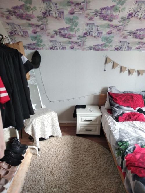 Моя комнатка на даче, на чердаке. 01