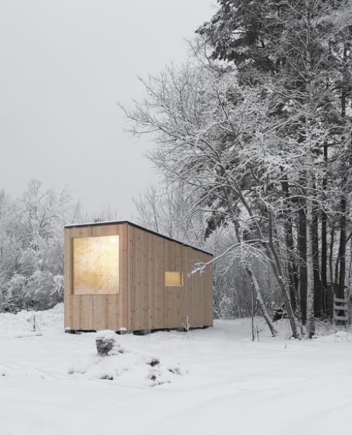 Данный мини домик на просторах наше необъятной страны располагается.