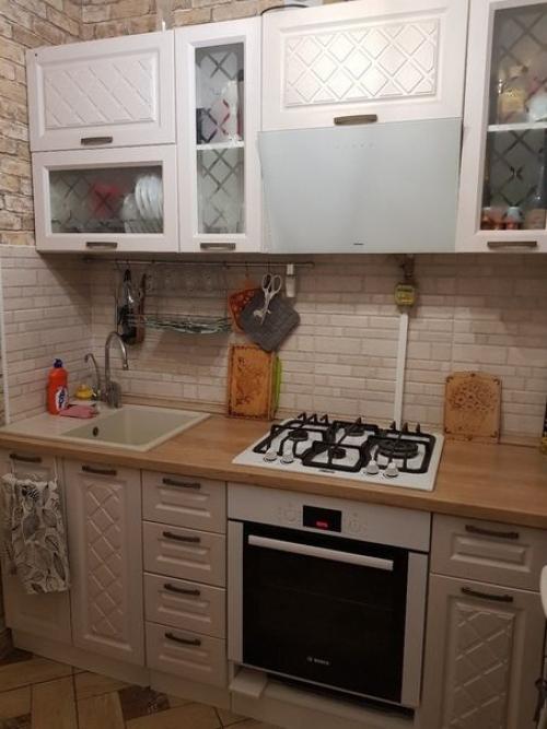 Демонстрирую свою шестиметровую кухоньку. 02