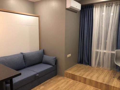 Площадь 26 кв. 02