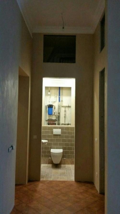 Результат проделанной работы по ремонту туалета в моей квартире показываю.