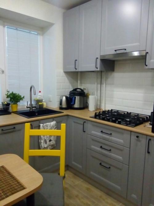 Наша кухня в хрущевке, площадь 5, 6 кв. 09