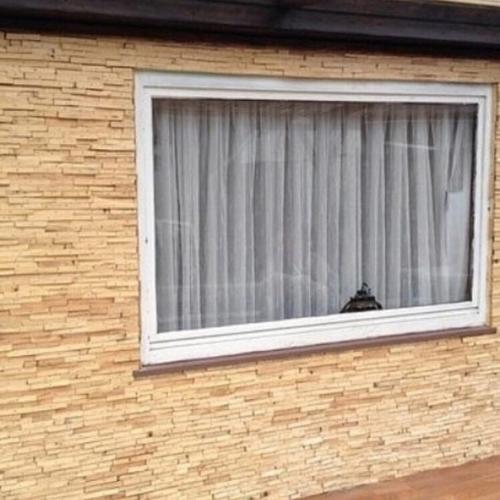 Вот же мужик с обшивкой дома заморочился. 03