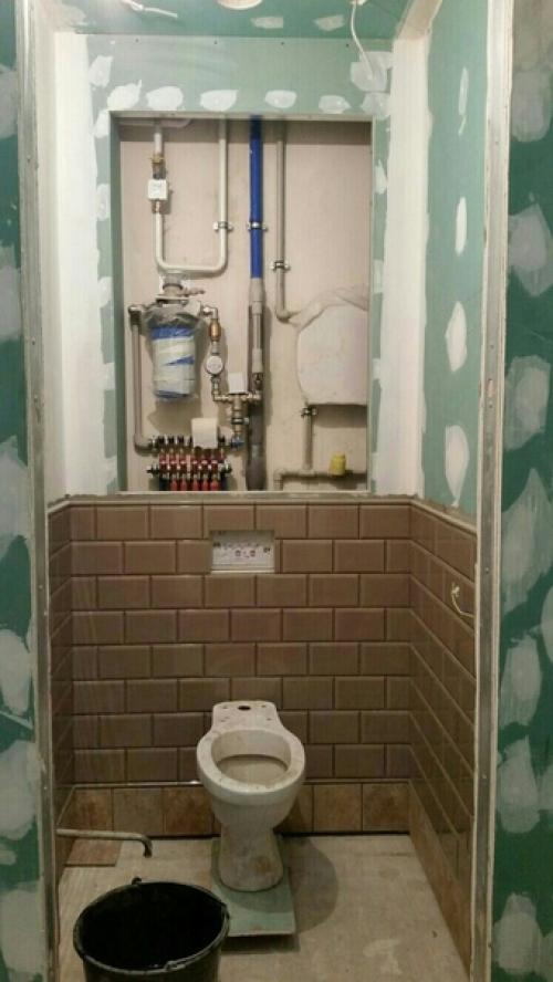 Результат проделанной работы по ремонту туалета в моей квартире показываю. 09