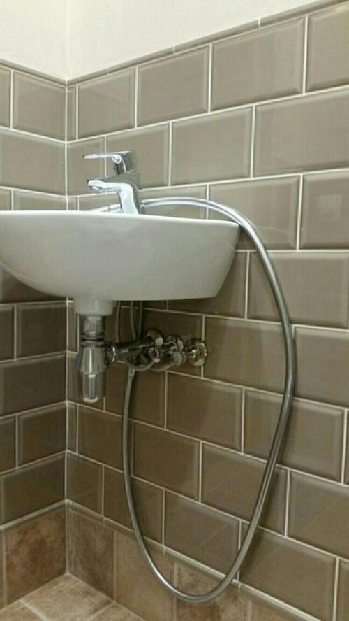 Результат проделанной работы по ремонту туалета в моей квартире показываю. 02