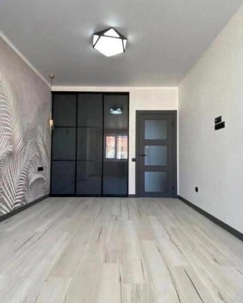 Недавно понял, что если использовать матные оттенки то получается очень даже вкусно. 05